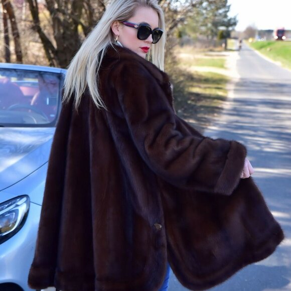 LAFURIA~ROYAL SAGA~BROWN~REAL MINK FUR~COAT/PONCHO~JACKET~LADIES L (10/12)~NWT - Picture 4 of 16